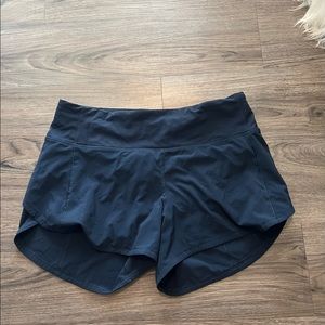Lululemon Speed Up short 4”